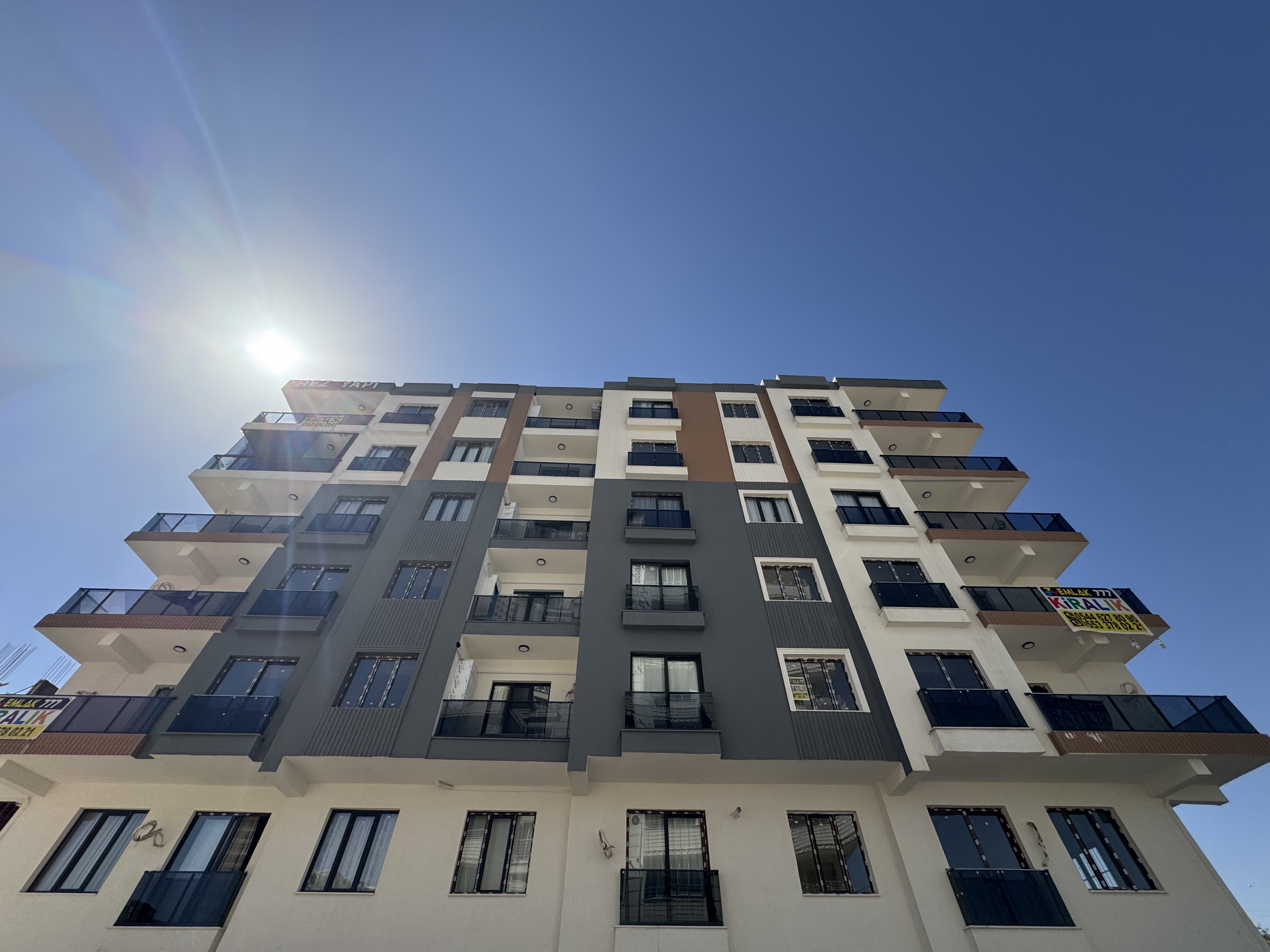 EMLAK 777 HASTANE YANI KİRALIK LÜKS 2+1 DAİRE 