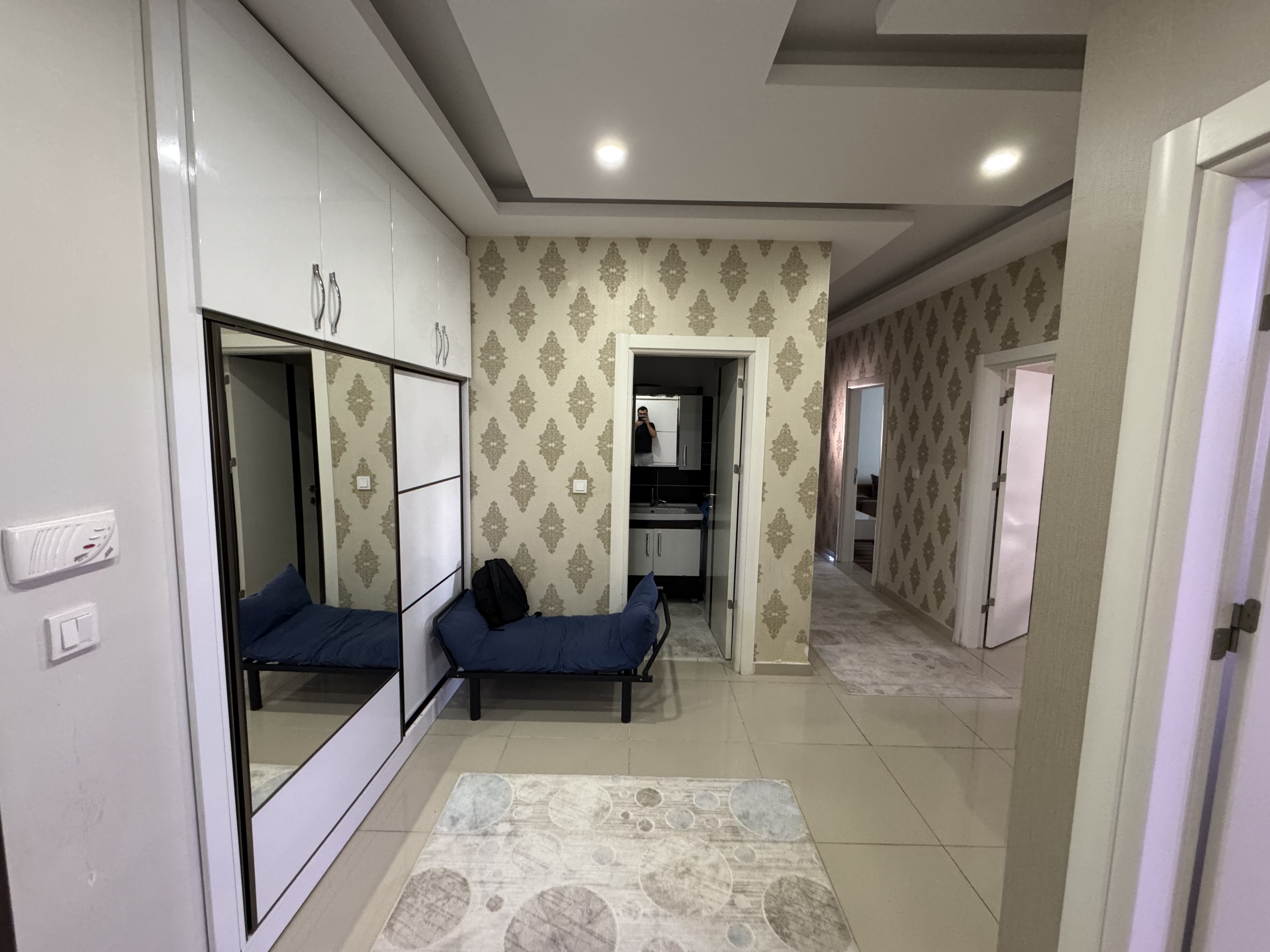 EMLAK 777 RAVZANIN KALBİNDE SATILIK LÜKS 4+1 YUVAMIZ SATILIKTIR